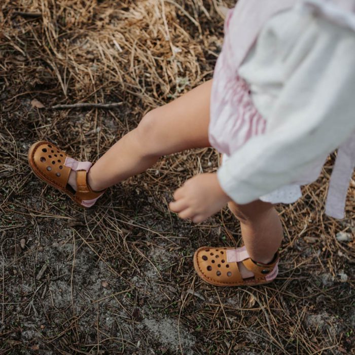 Common Tread - Amber Desert Sandal / Tan & Dusty Pink - Image 8
